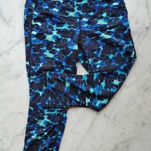 Athleta yoga capri
